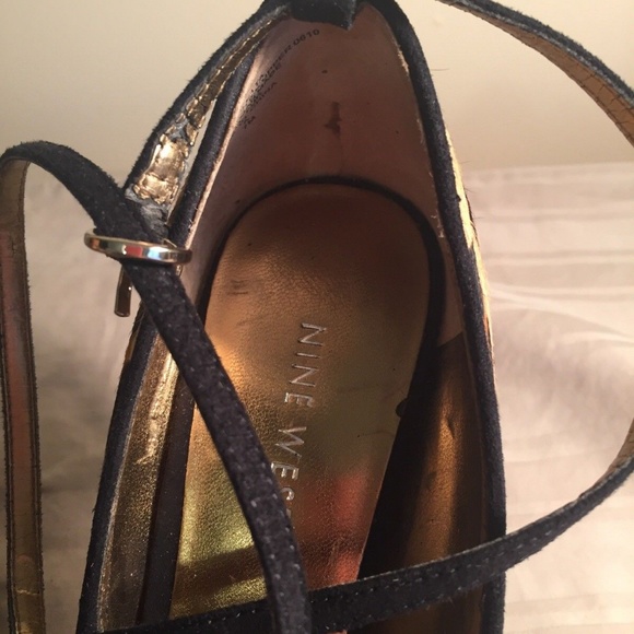 Nine West leopard pony hair heels w/ankle strap - Picture 6 of 6